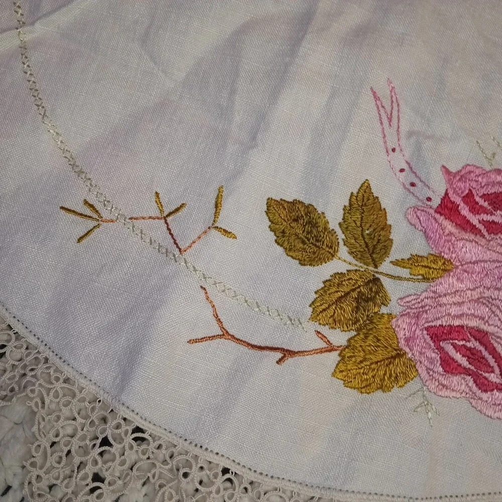 Vintage Dresser Scarf Table Runner‎ 27